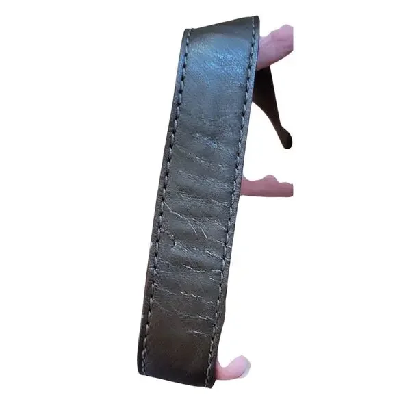 Fossil Leather Crossbody Bag with adjustable strap in Brown Leather